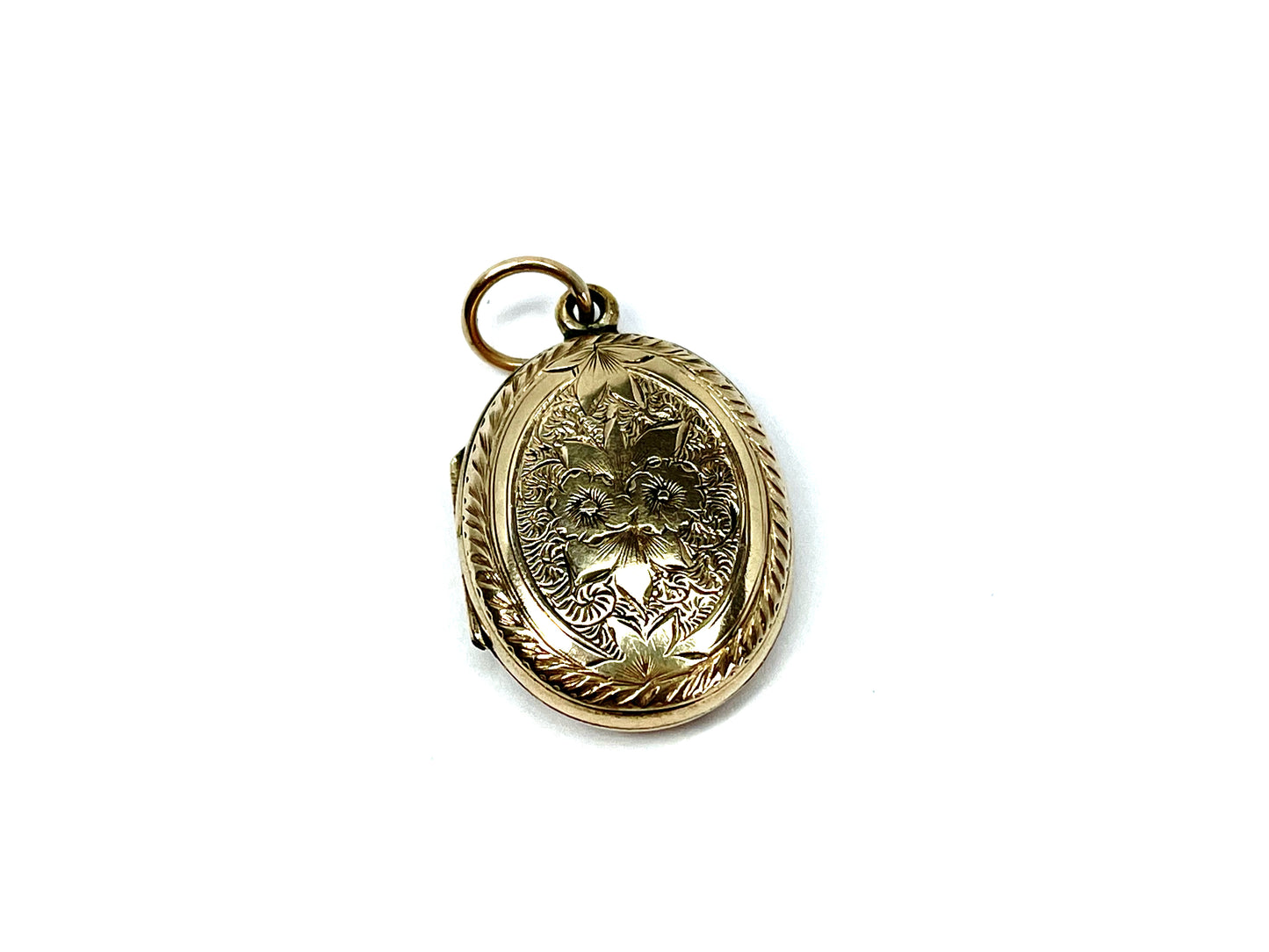 antique-victorian-9ct-gold-locket-c-1880