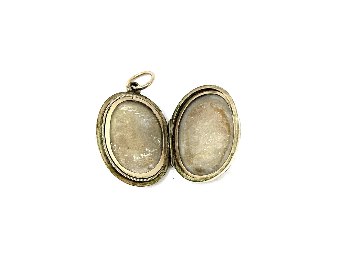antique-victorian-9ct-gold-locket-c-1880