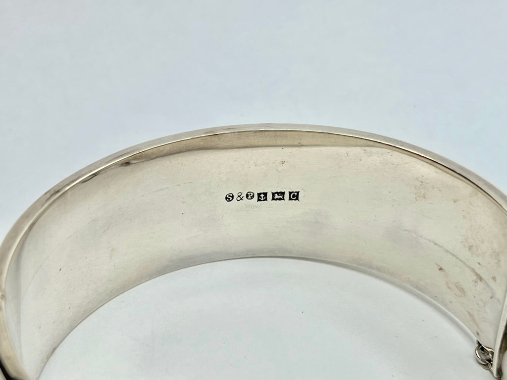 vintage-silver-bangle