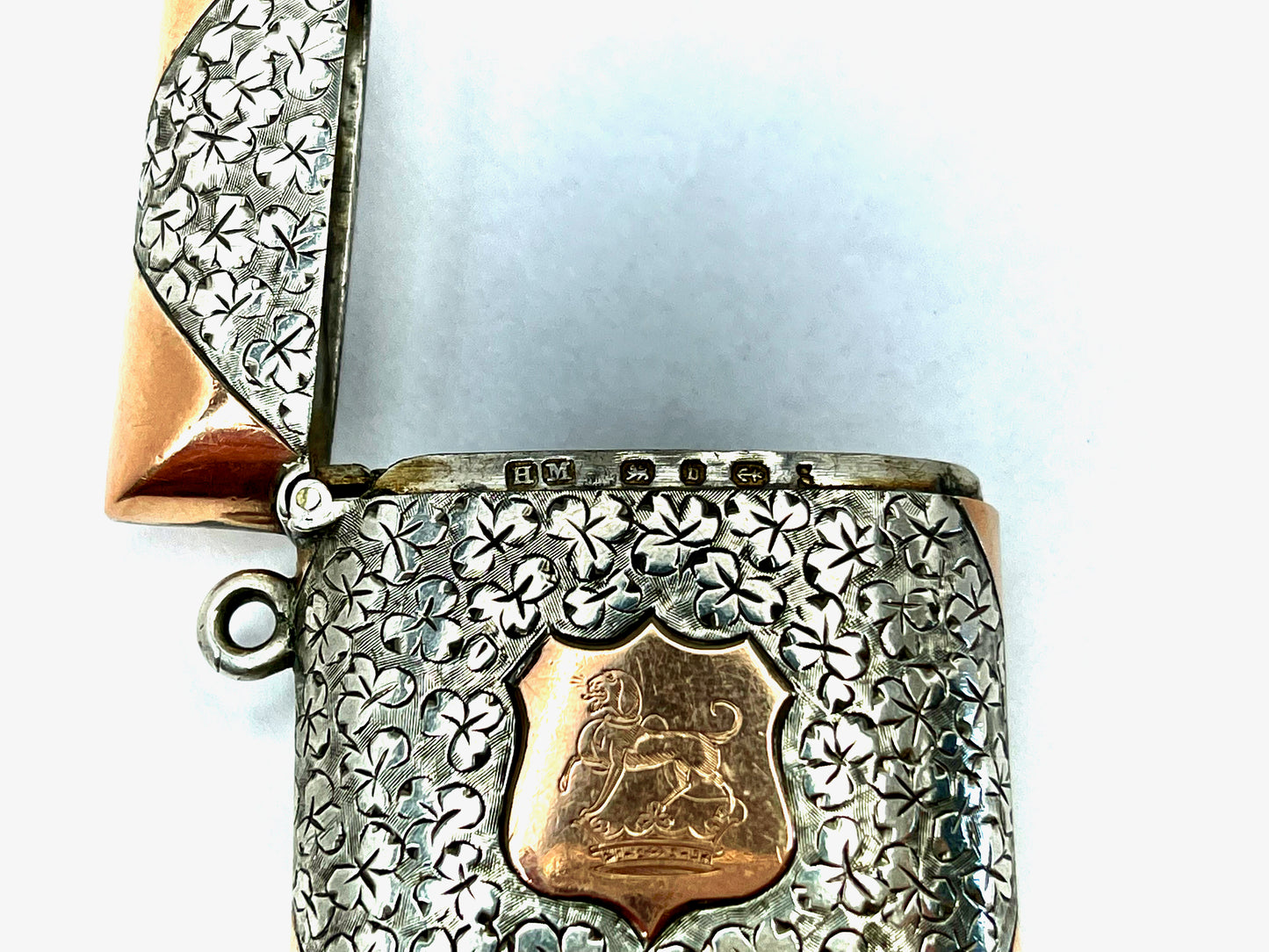 victorian-silver-and-gold-vesta-case-lord-drummond-crest