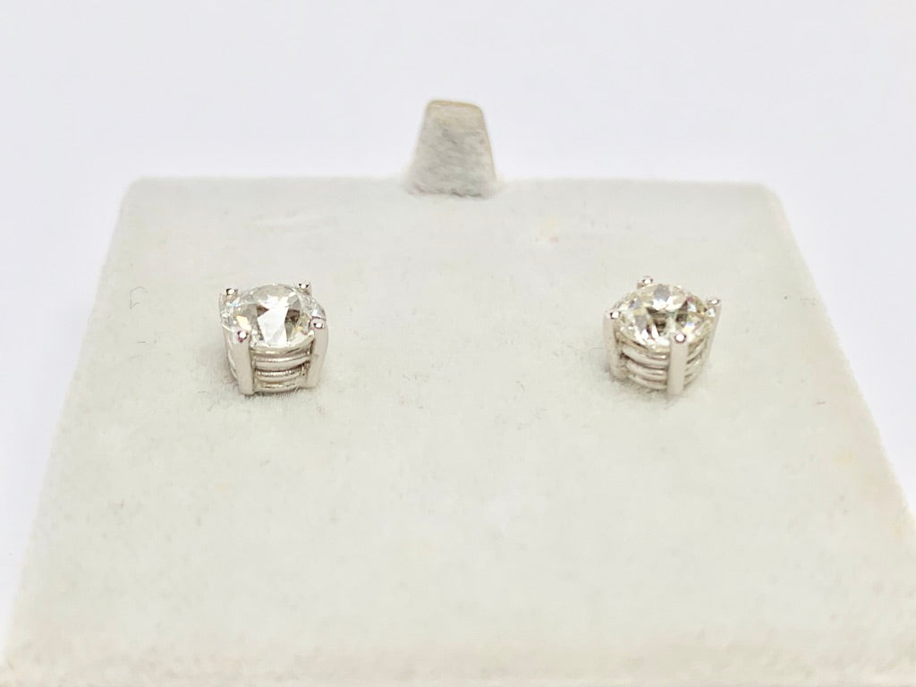 earring