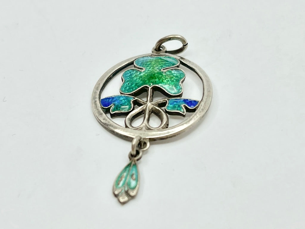 edwardian-silver-and-enamel-clover-pendant