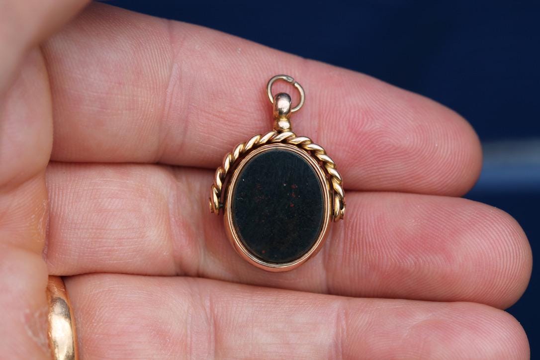 Antique 15ct Gold Bloodstone & Carnelian Spinner Fob | 1916 — view 6