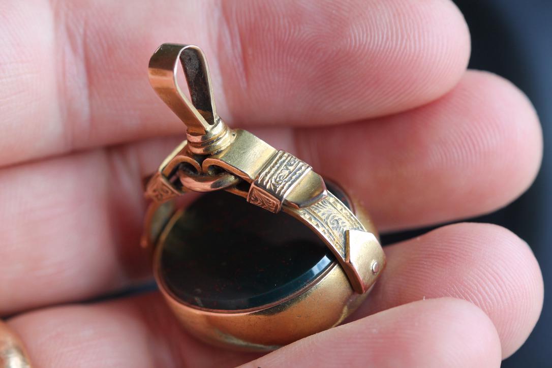 Antique 15ct Gold Bloodstone & Sardonyx Spinner Fob | Victorian 1873 — view 13