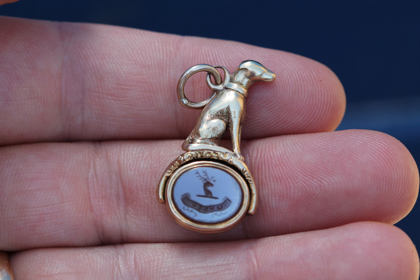 Antique 15ct Gold Greyhound Spinner Fob "Unity" | Bloodstone & Sardonyx c.1890 — view 4