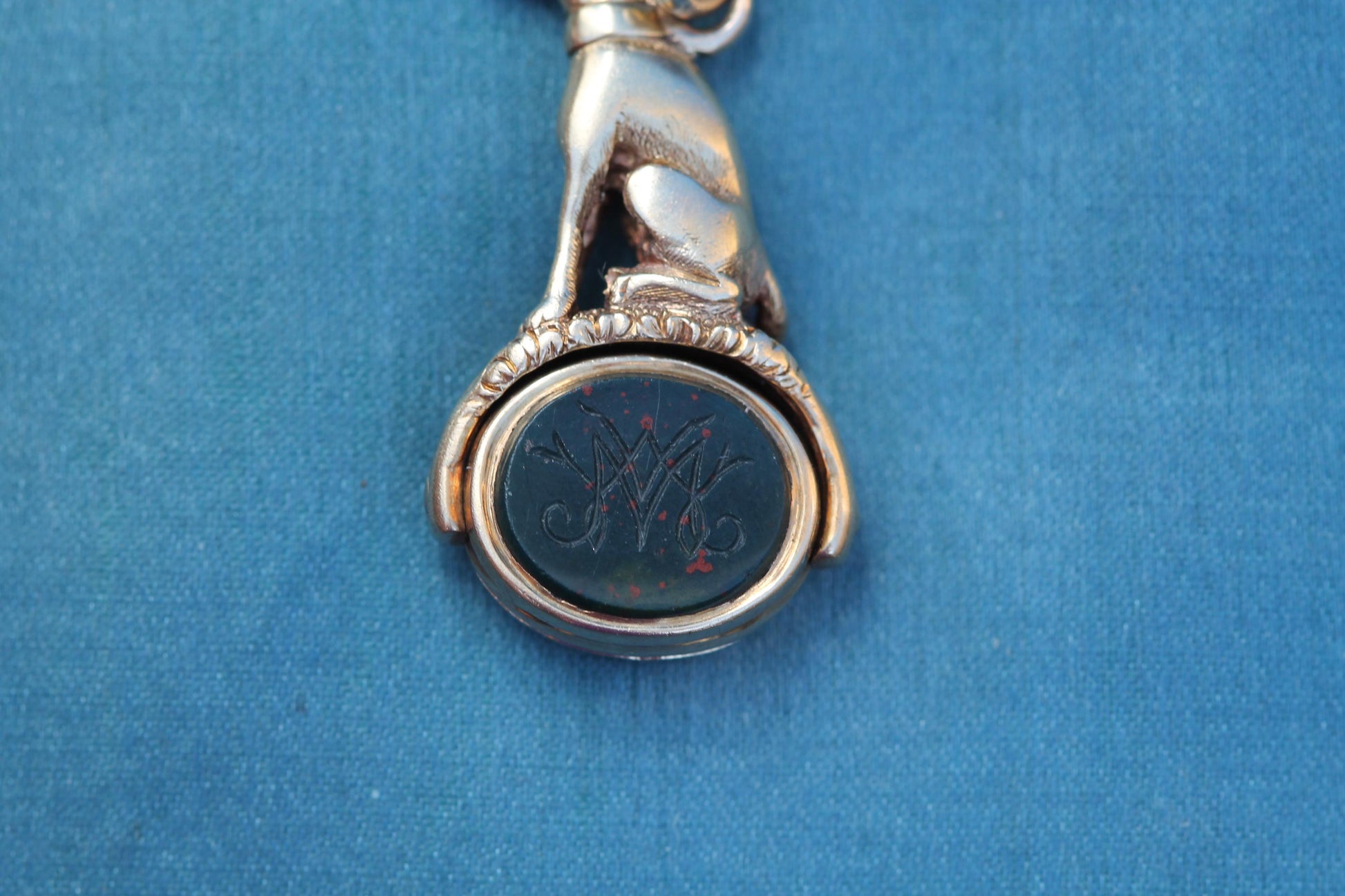 Antique 15ct Gold Greyhound Spinner Fob "Unity" | Bloodstone & Sardonyx c.1890 — view 7