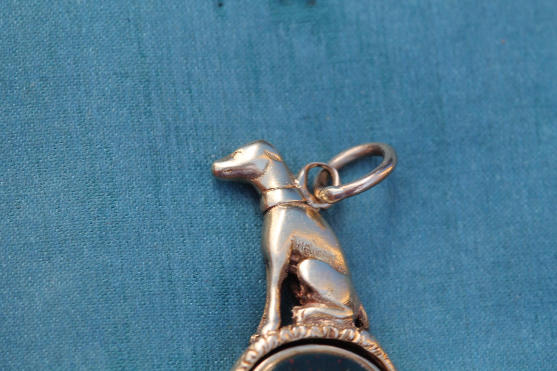 Antique 15ct Gold Greyhound Spinner Fob "Unity" | Bloodstone & Sardonyx c.1890 — view 8