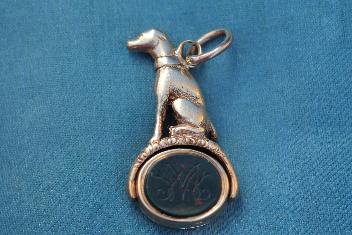 Antique 15ct Gold Greyhound Spinner Fob "Unity" | Bloodstone & Sardonyx c.1890 — view 9