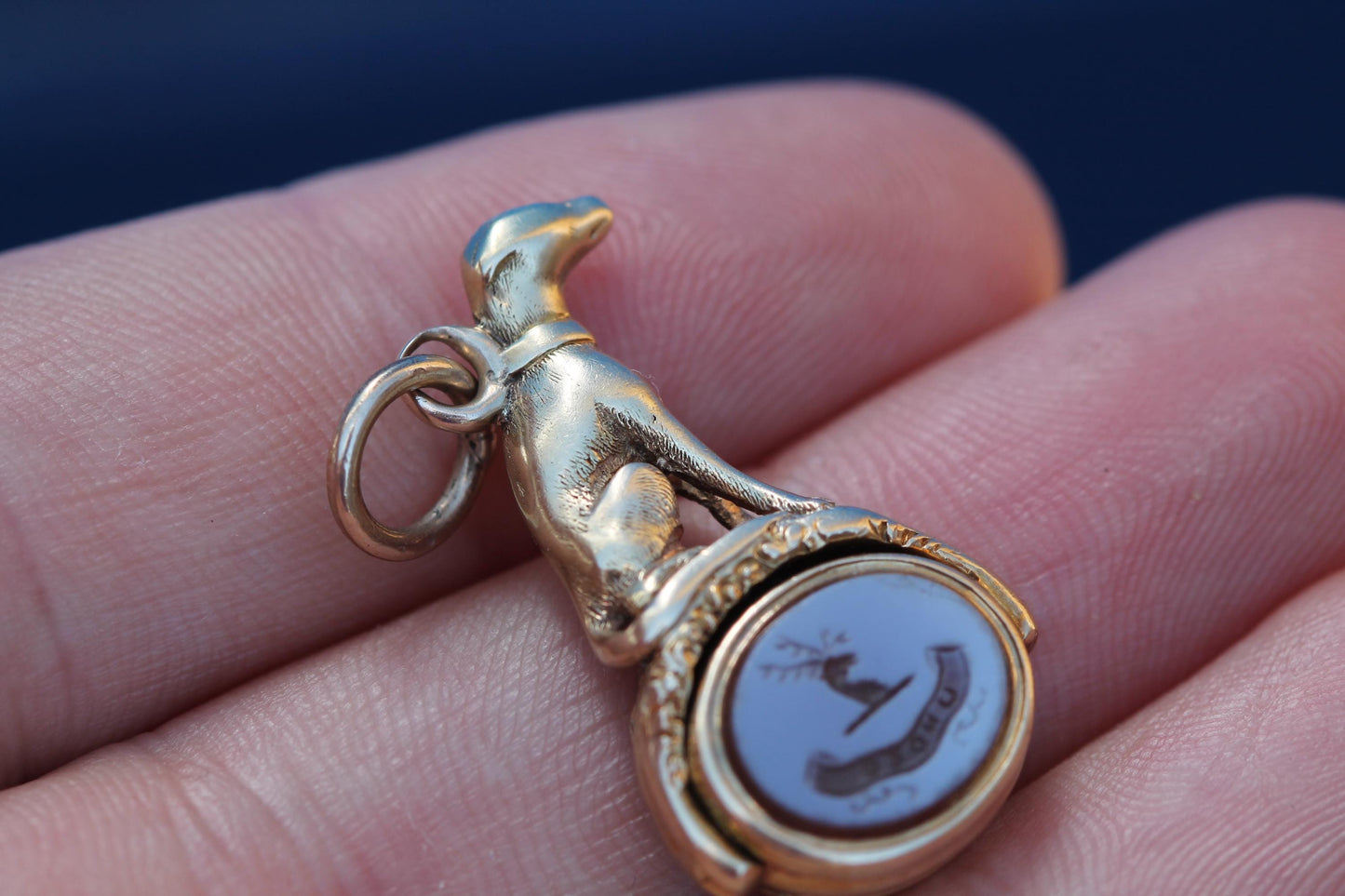 Antique 15ct Gold Greyhound Spinner Fob "Unity" | Bloodstone & Sardonyx c.1890 — view 14