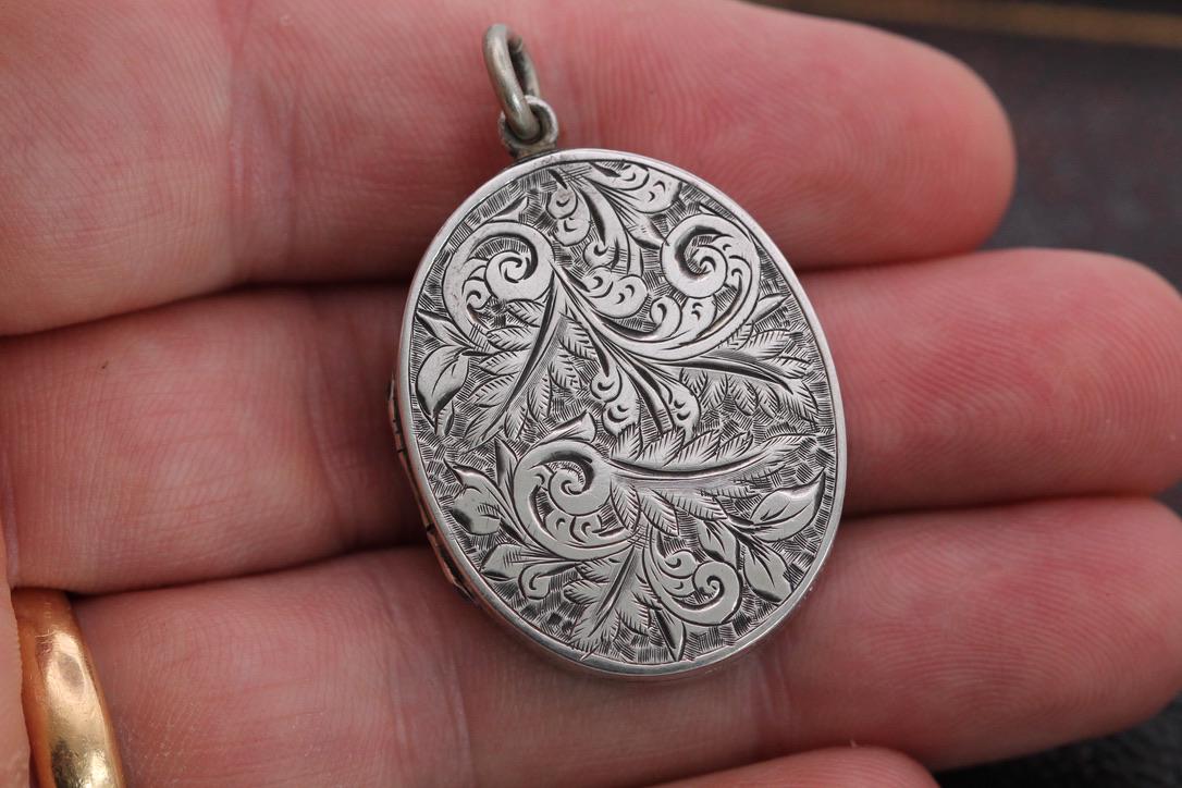 Antique Sterling Silver Engraved Locket | Victorian c.1890 — view 5