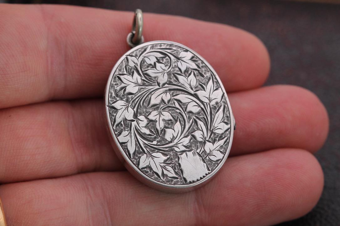 Antique Sterling Silver Engraved Locket | Victorian c.1890 — view 6