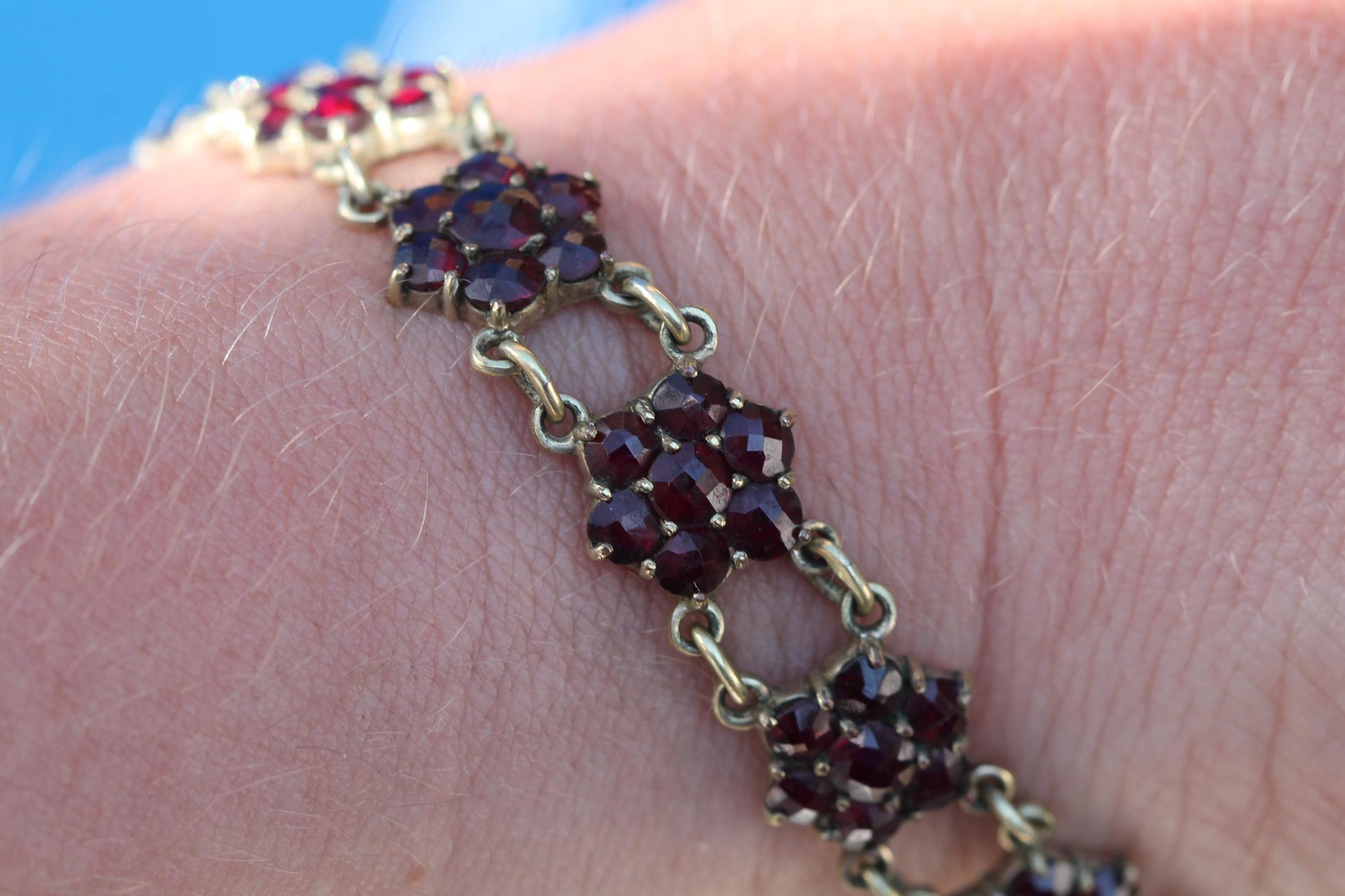Antique Victorian Bohemian Garnet Bracelet | 9ct Rolled Gold c.1890 — view 9