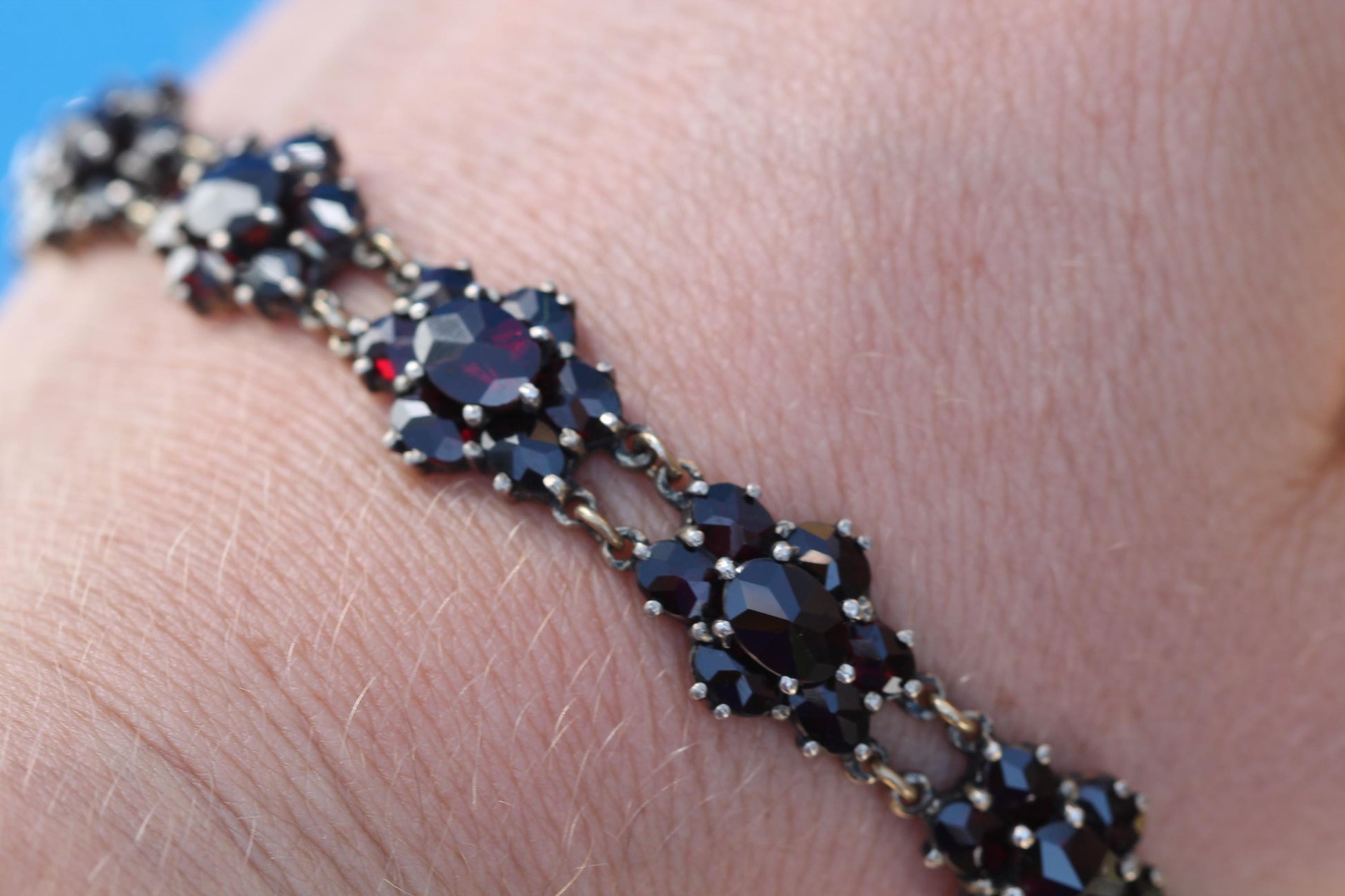 Antique Victorian Bohemian Garnet Bracelet | 9ct Rolled Gold c.1890 — view 16
