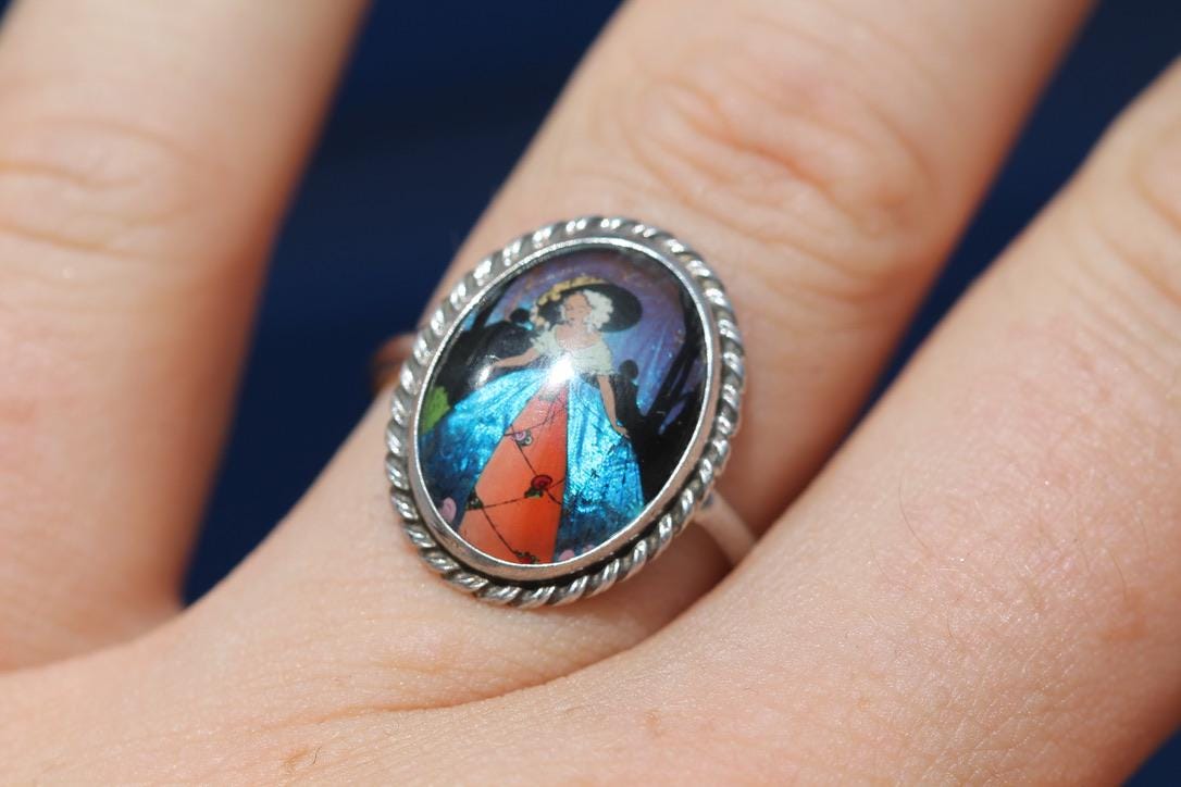 Reverse of ring showing Made in England, Sterling Silver and Rhodium Plate marks