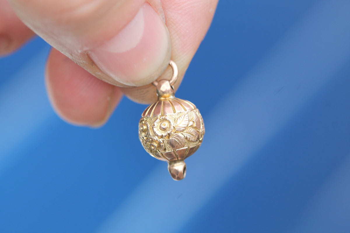 Antique Victorian 9ct Gold Albertina Floral Ball Pendant c.1880 — view 7