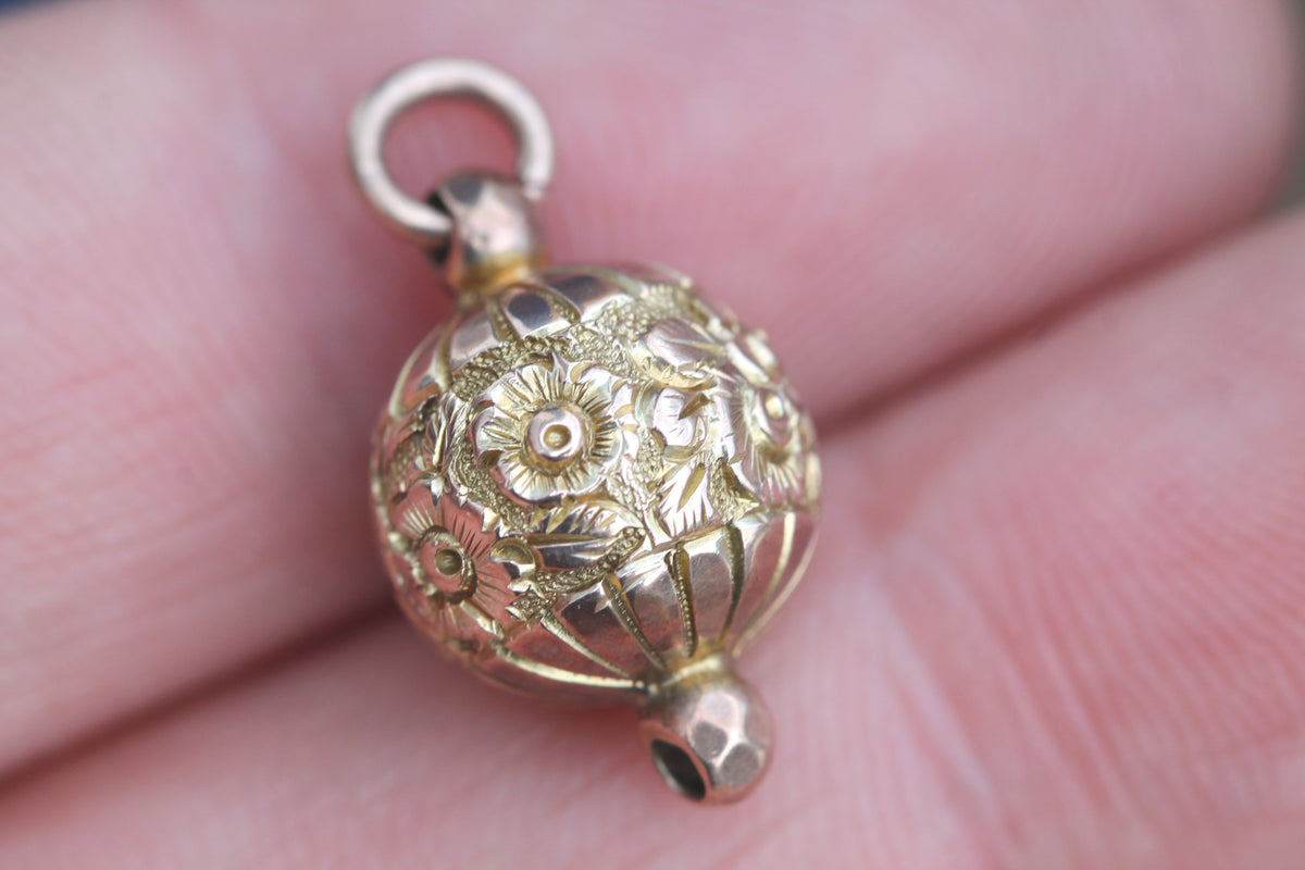 Antique Victorian 9ct gold Albertina floral ball pendant