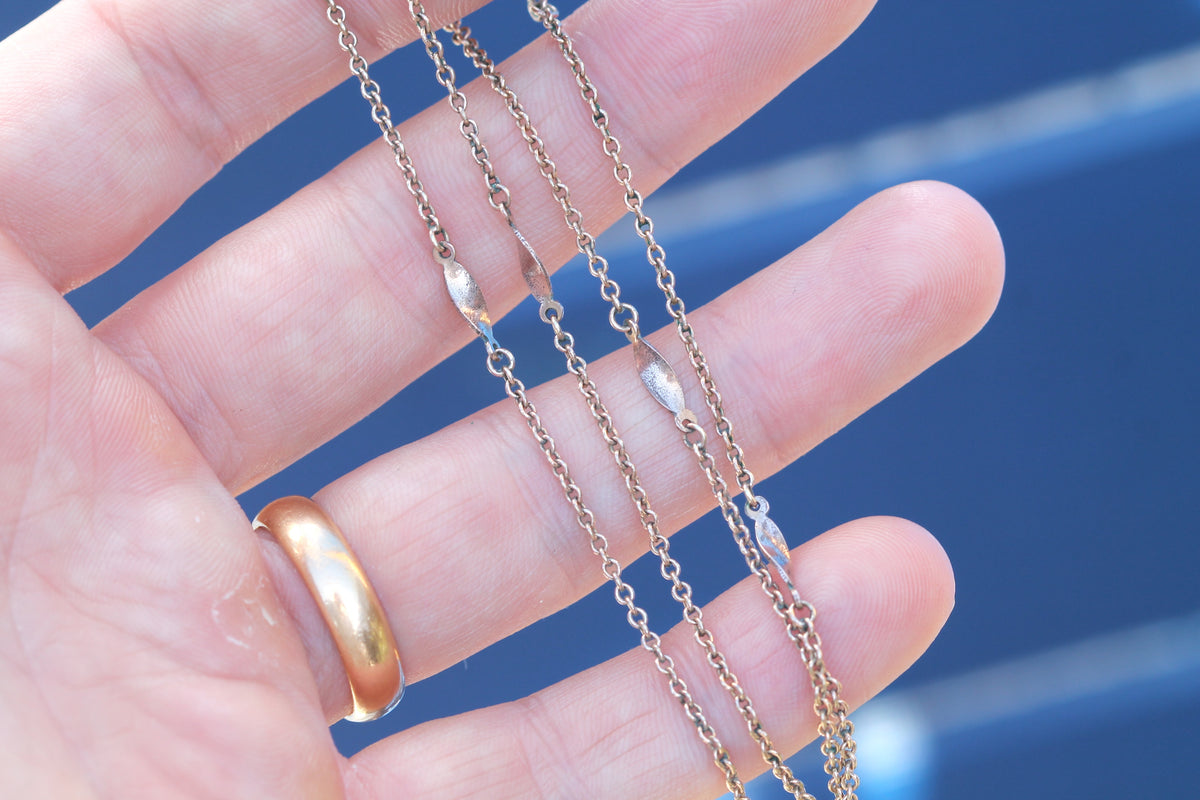 Antique c.1900 9ct Rolled Gold Swirl Link Necklace | 18.5" — view 7