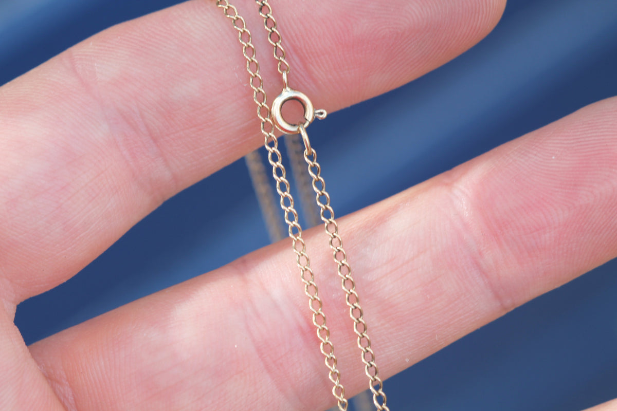 Close-up of fine 9ct gold curb links