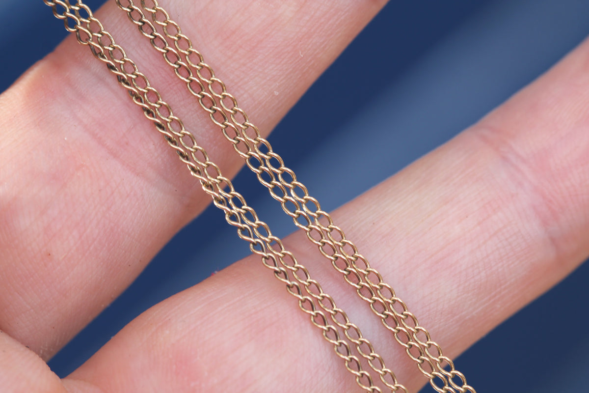 Vintage c.1970 9ct Gold Fine Curb Link Necklace | 24.5" — view 10