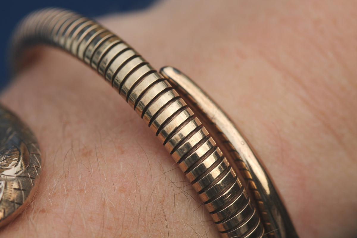 Vintage 1979 9ct Gold Expandable Snake Bangle with Ruby Eyes | 28g — view 14