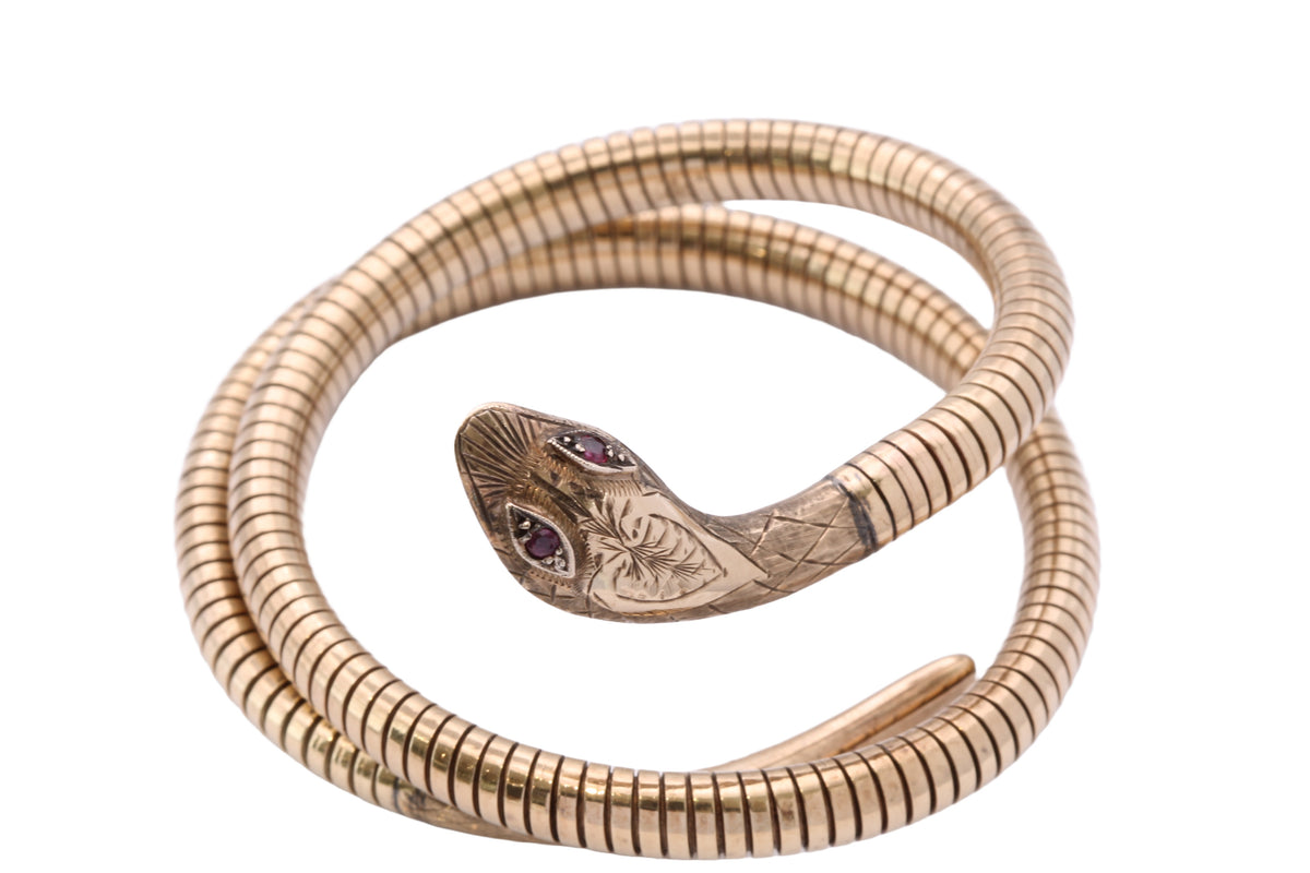 Vintage 1979 9ct Gold Expandable Snake Bangle with Ruby Eyes | 28g — view 18