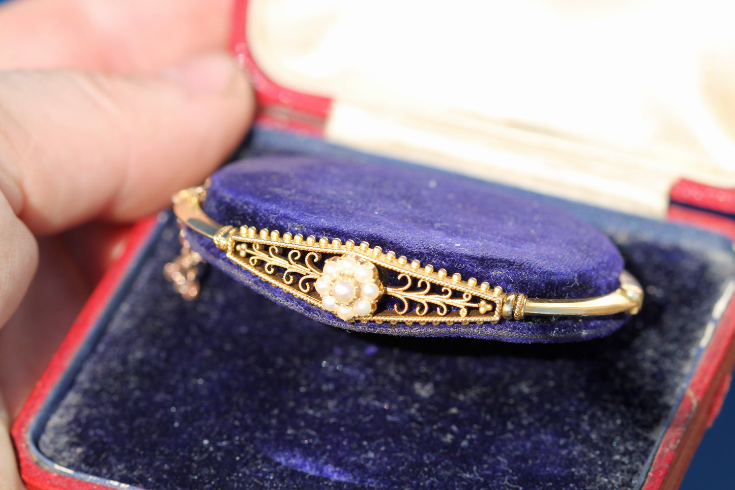 Antique Edwardian 15ct Gold Pearl Cluster Bangle | Original Box c.1905 — view 10