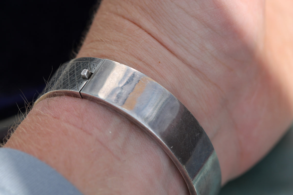 Antique Victorian Sterling Silver & 9ct Rose Green Gold Bangle | 1883 — view 10