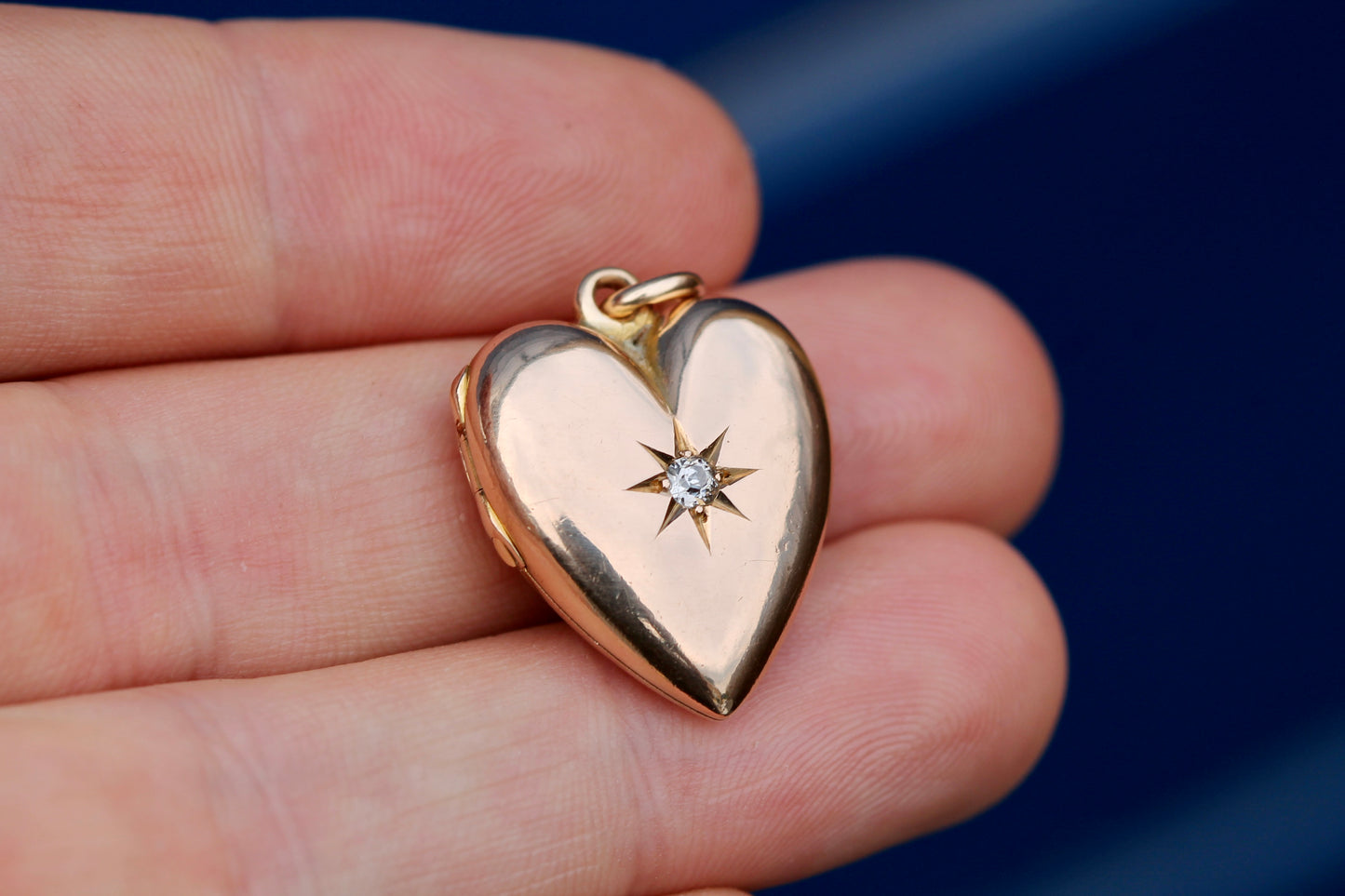 Antique Edwardian 15ct gold heart locket with old mine cut diamond