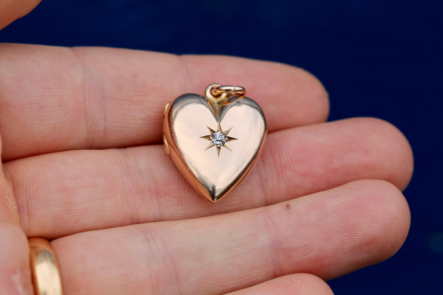 Antique Edwardian 15ct Gold Heart Locket | Old Mine Cut Diamond — view 9