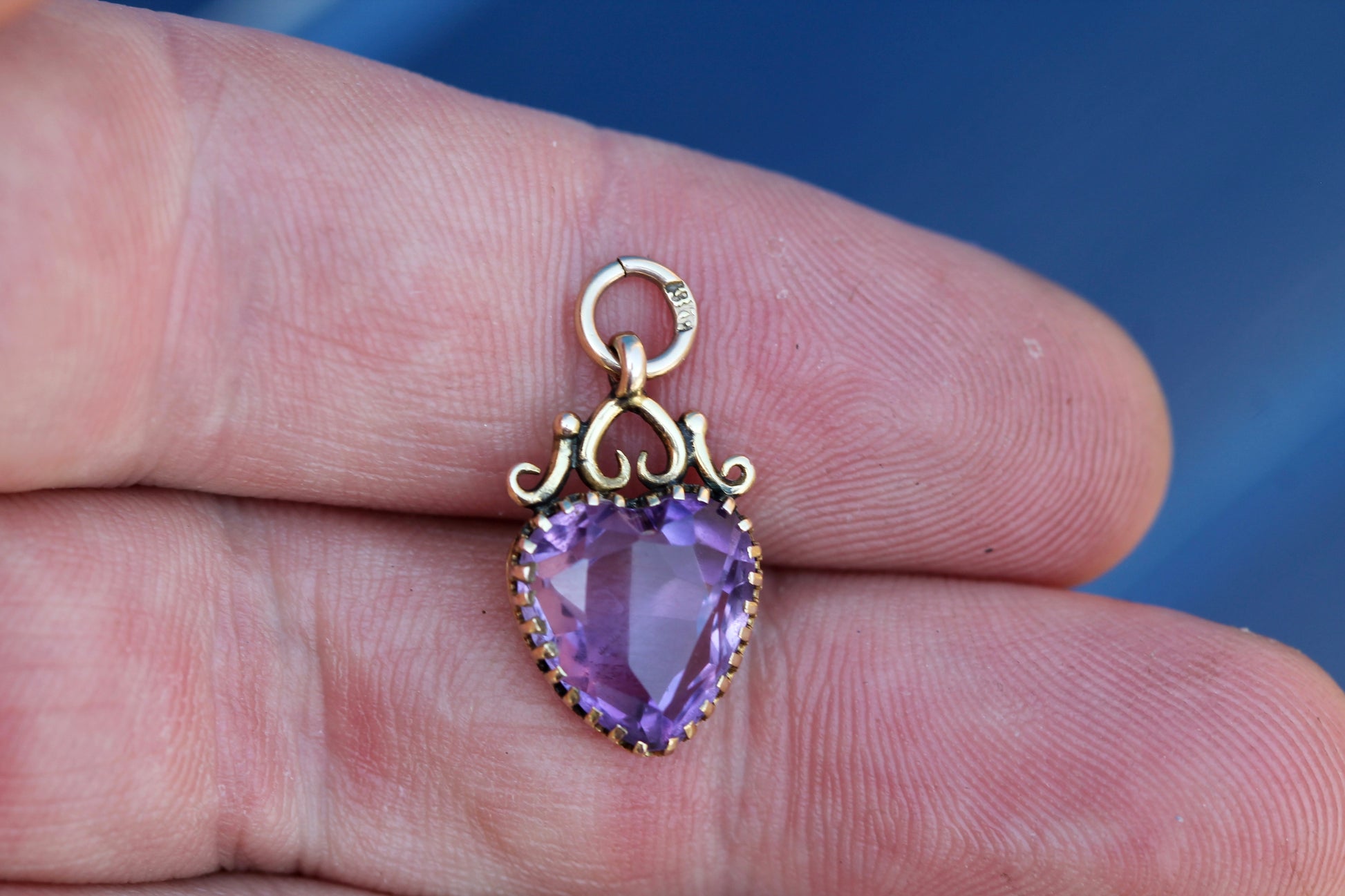 Antique Edwardian 9ct Gold Amethyst Heart Pendant — view 3