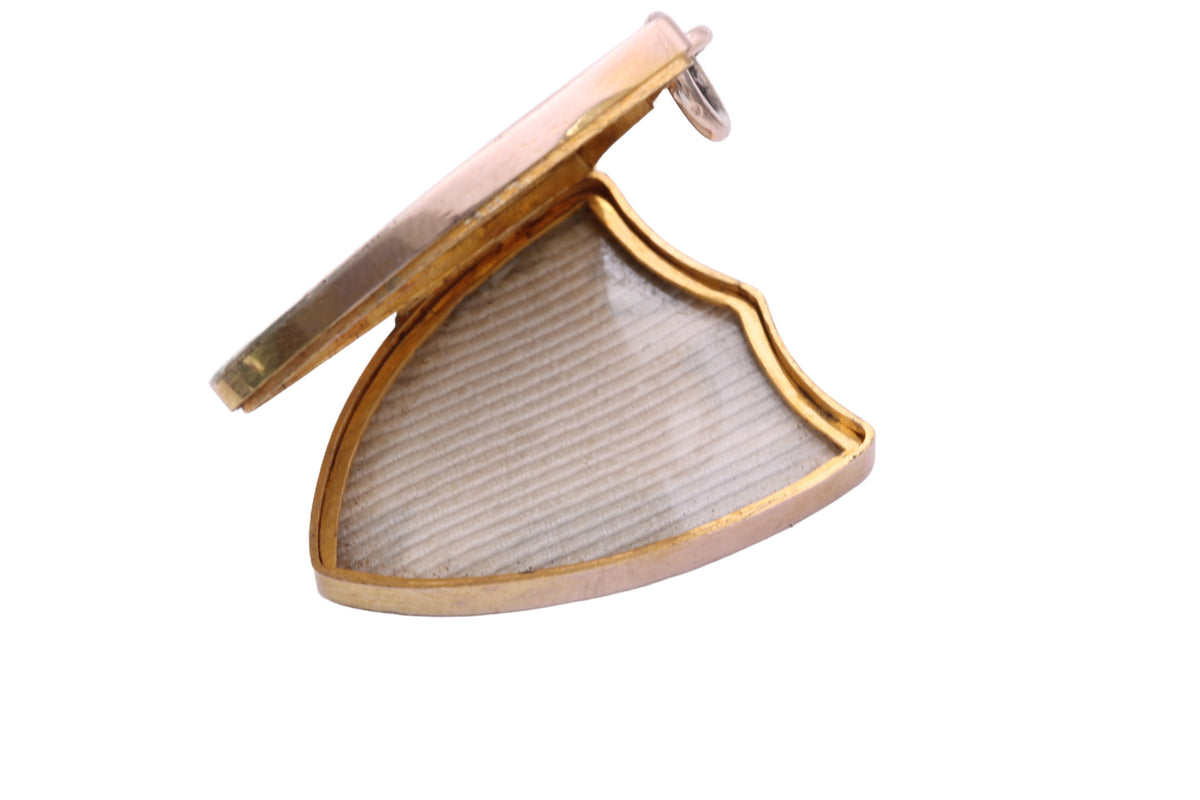 Antique Edwardian 9ct Gold Shield Locket | Ivy Leaf Engraving Chester 1901 — view 19