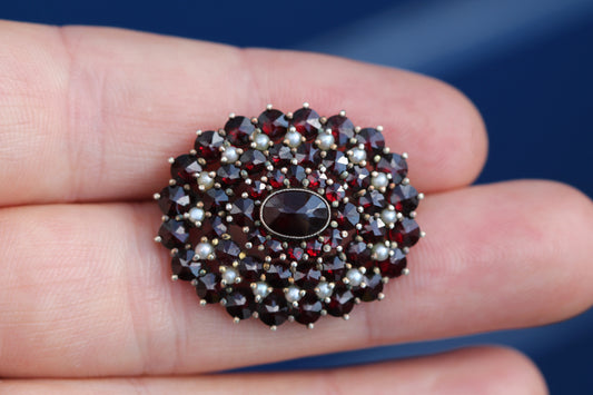 Vintage 1960s silver gilt garnet and seed pearl cluster brooch