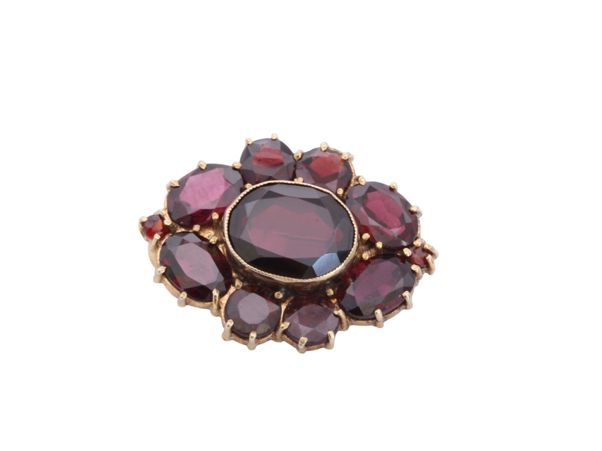 Vintage c.1960 Sterling Silver Gilt Garnet Cluster Brooch — view 8