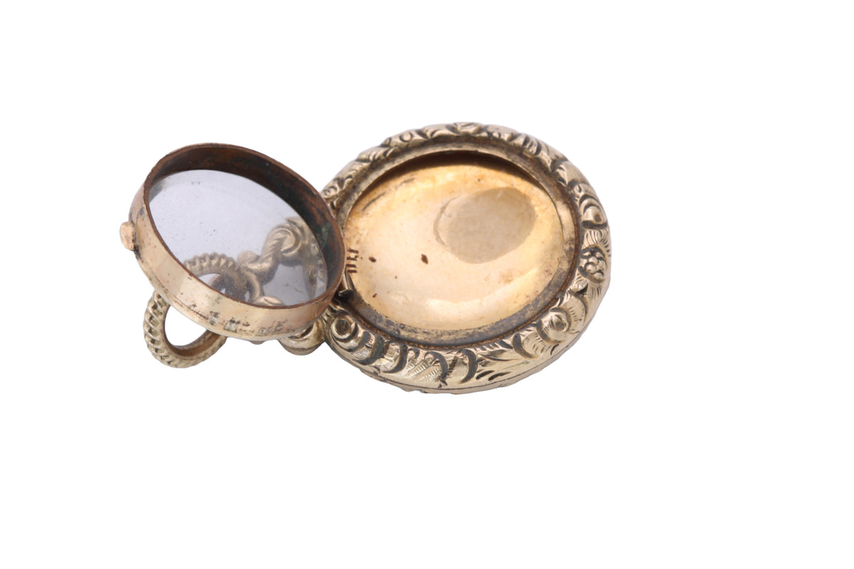 Antique Georgian 12ct Gold Chased Keepsake Locket c.1820 — view 16