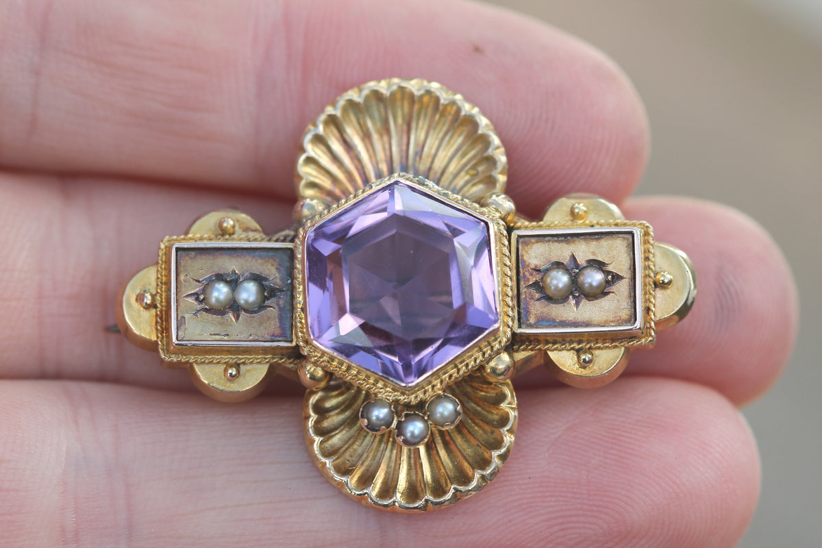 Antique Edwardian amethyst pearl brooch with fluted shell-like gold decoration