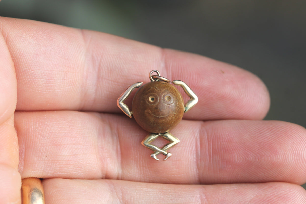 Antique WWI 9ct Gold Touch Wud Lucky Charm Pendant — view 8
