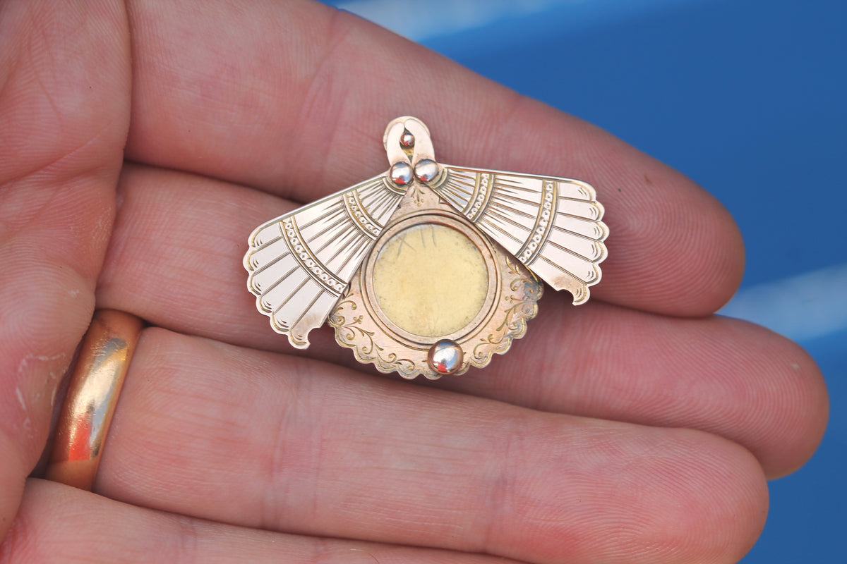 Hallmarks on antique Edwardian gold novelty fan brooch