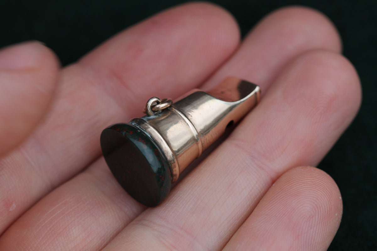 Antique Victorian 9ct Gold Bloodstone Working Whistle Pendant c.1880 — view 5