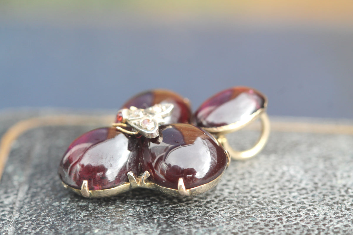 Antique Victorian 9ct Gold Garnet Flower Pendant with Diamond Fly c.1860 — view 9