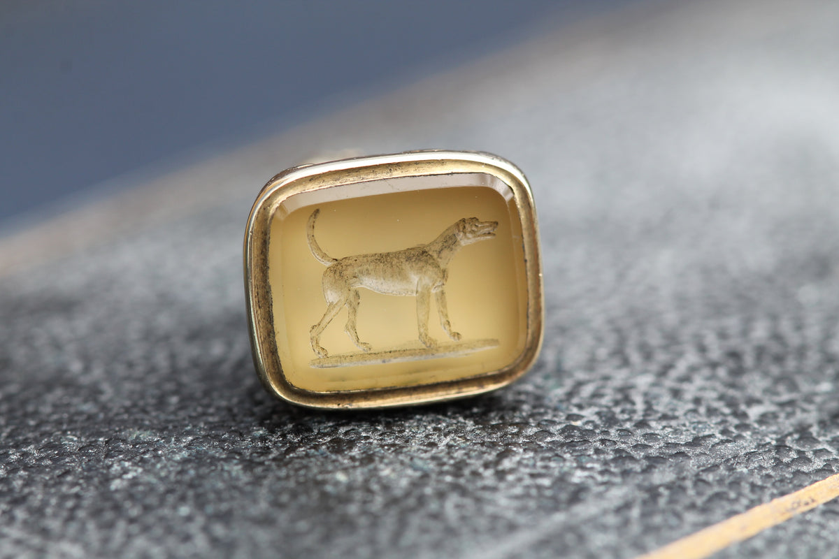Antique Victorian 9ct Gold Cased Chalcedony Hound Intaglio Fob Seal c.1880 — view 6
