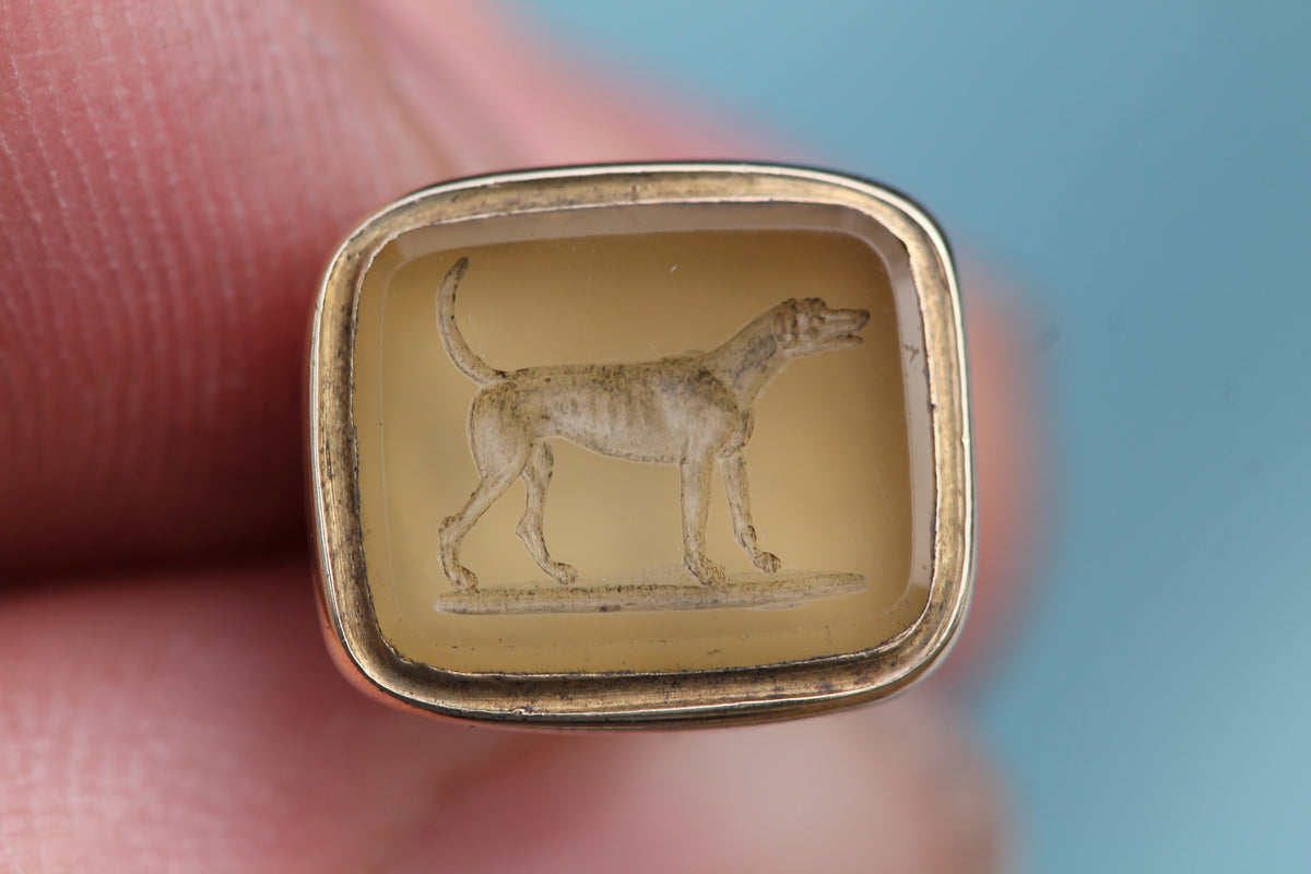 Antique Victorian 9ct Gold Cased Chalcedony Hound Intaglio Fob Seal c.1880 — view 10