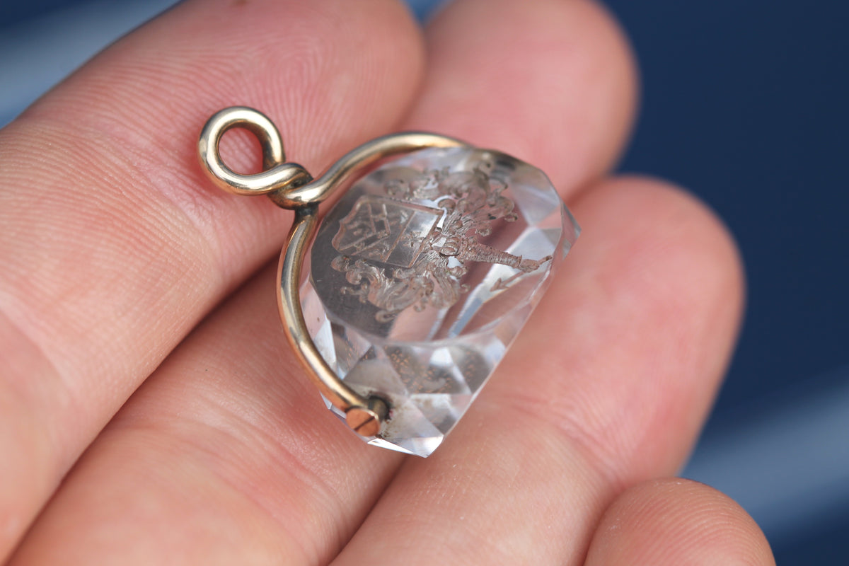 Antique Victorian 9ct gold rock crystal intaglio spinner fob