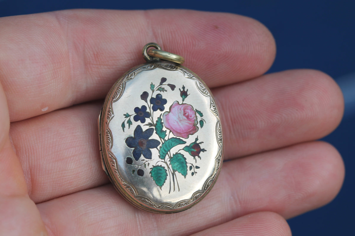 Antique Victorian 9ct Gold Back & Front Enamel Floral Locket c.1880 — view 8