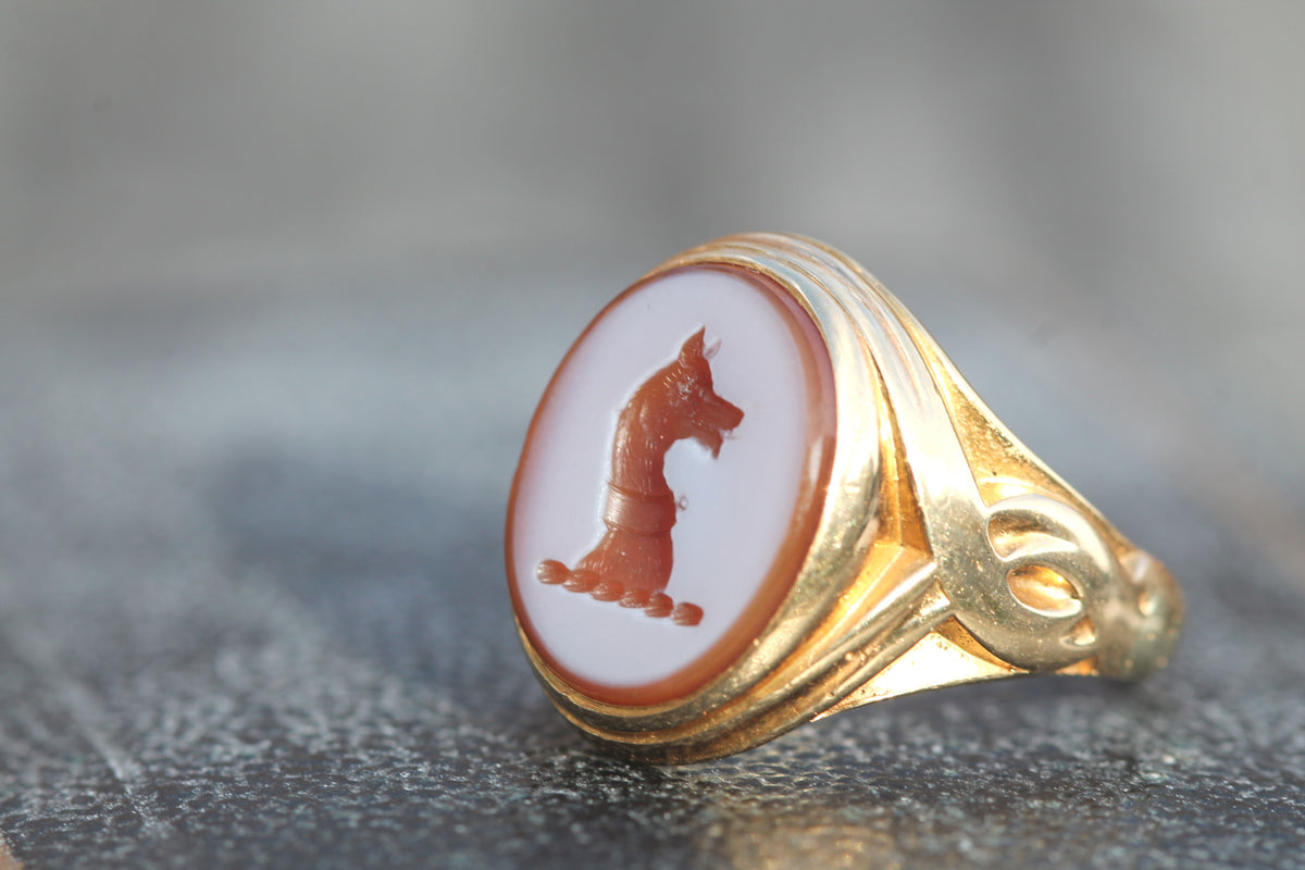 Antique Victorian 14ct Gold Sardonyx Dog Intaglio Signet Ring c.1890 — view 9