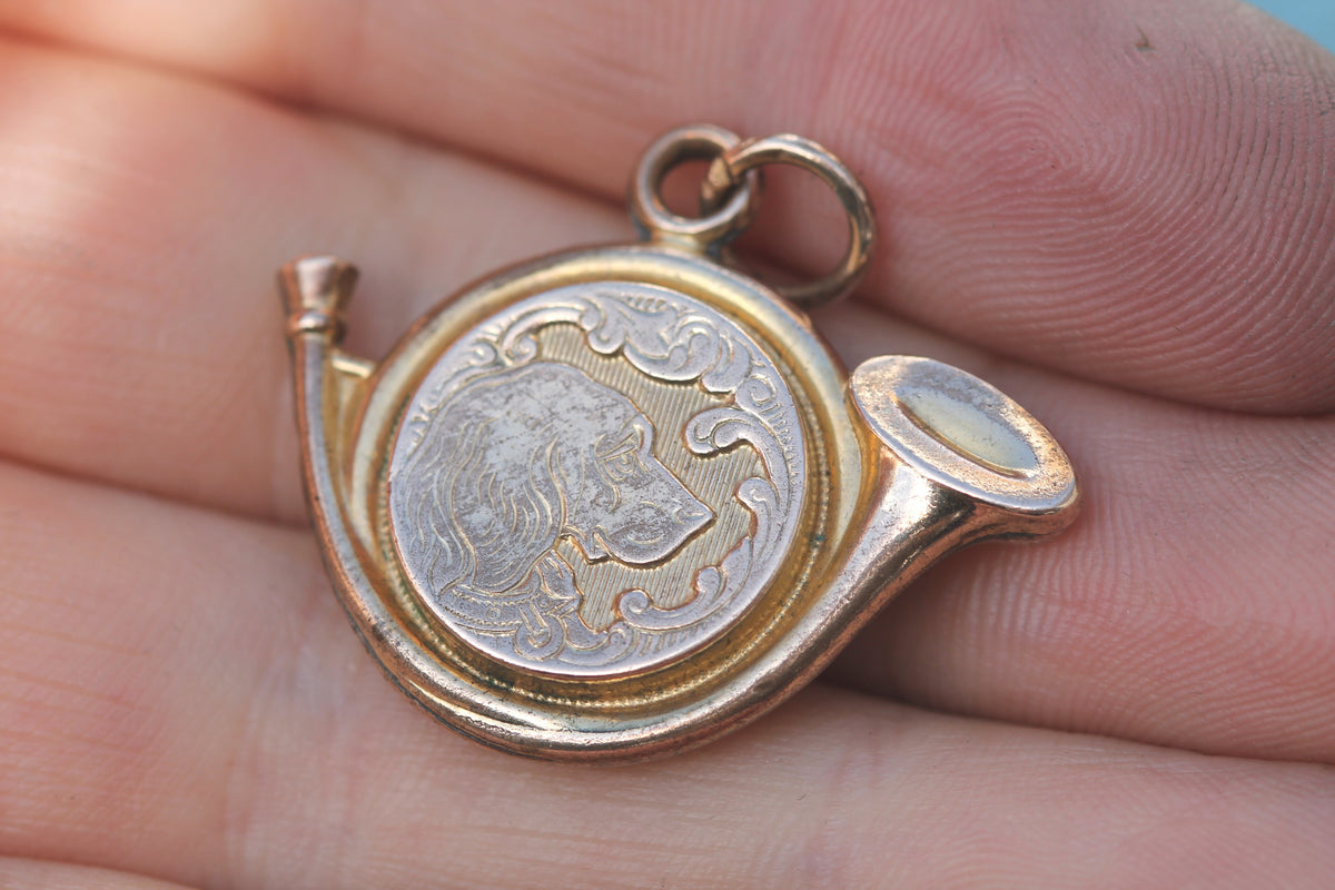 Antique Victorian 9ct Rolled Gold Hunting Horn Dog & Goldstone Fob c.1900 — view 6