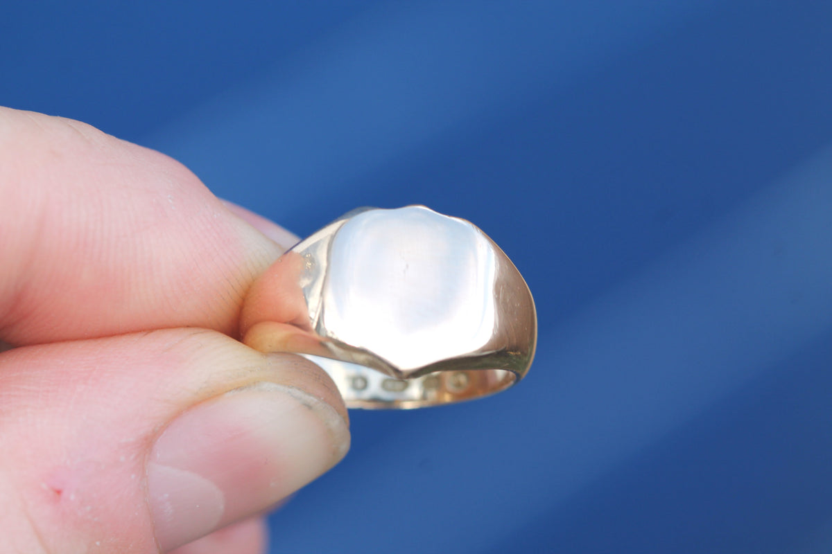 Antique Victorian 18ct Gold Shield Signet Ring 1871 | 11g — view 11