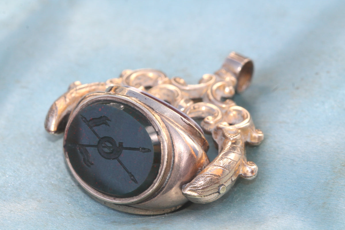 Antique Victorian 9ct Gold Filled Triple Agate Spinner Fob | 9th Queen's Royal Lancers Intaglio — view 5