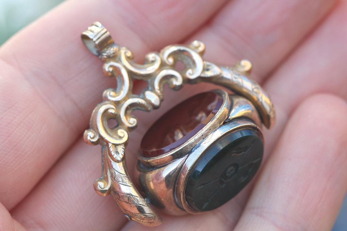 Antique Victorian 9ct Gold Filled Triple Agate Spinner Fob | 9th Queen's Royal Lancers Intaglio — view 15