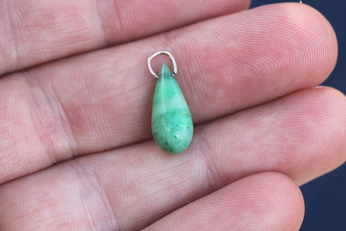 Vintage Mid-Century 9ct Gold & Jade Teardrop Pendant — view 4