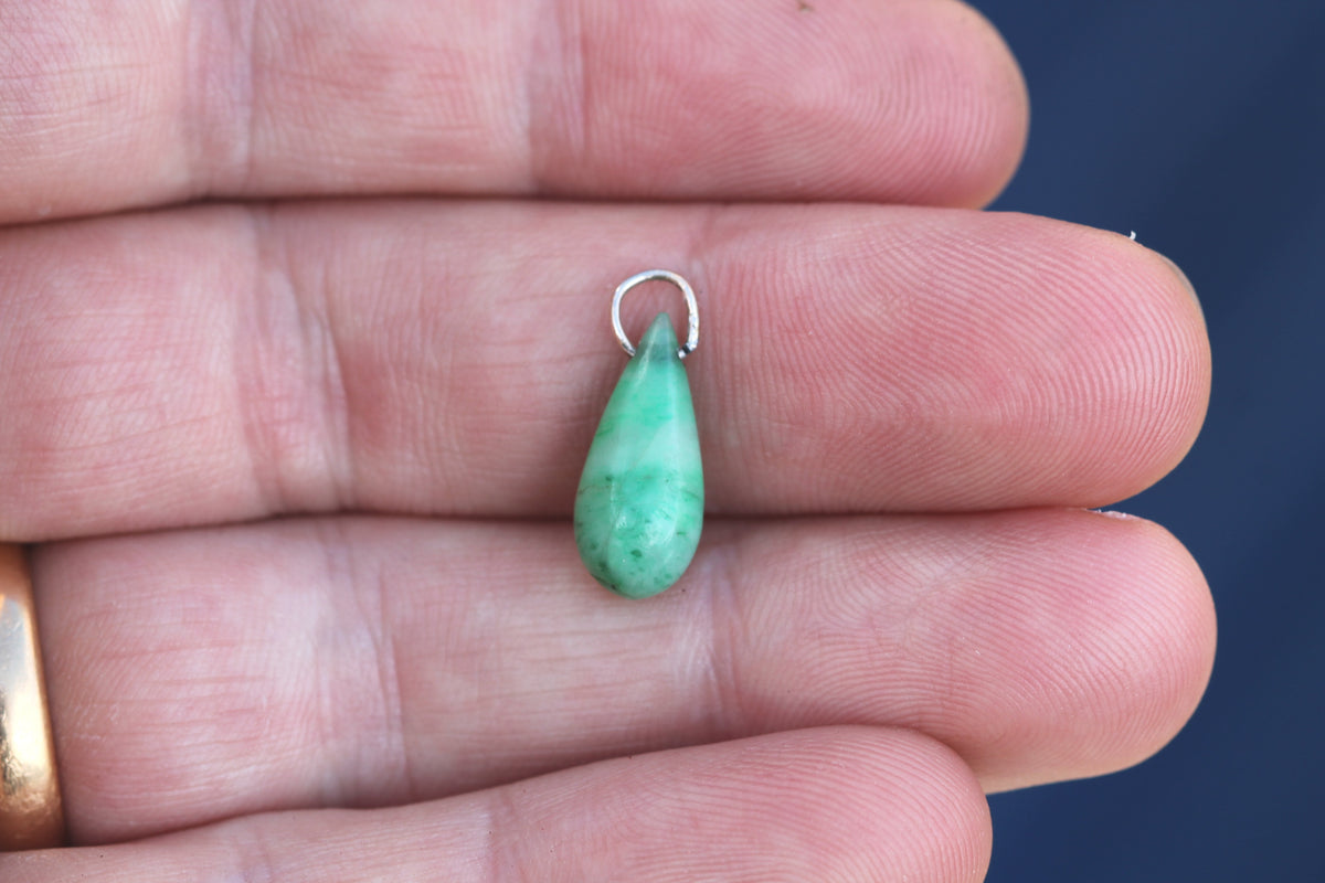 Vintage Mid-Century 9ct Gold & Jade Teardrop Pendant — view 5